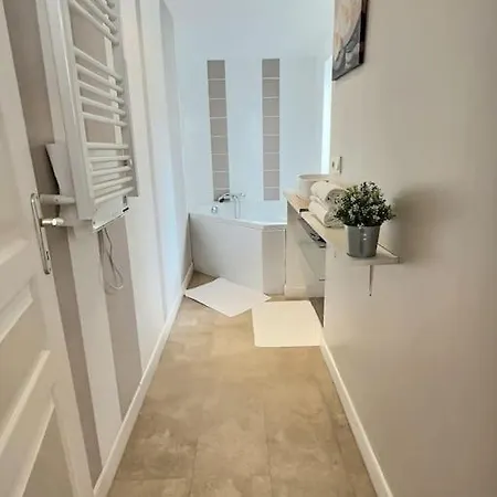 Confort Et Convivialite Au Rendez-vous, Centre Angers-musset Lägenhet Angers