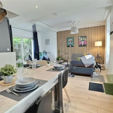 Confort Et Convivialite Au Rendez-vous, Centre Angers-musset Angers