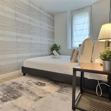 Confort Et Convivialite Au Rendez-vous, Centre Angers-musset *